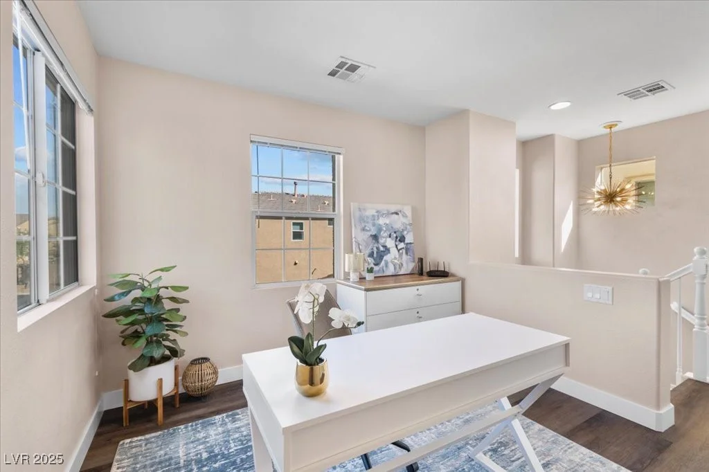 8353 Lower Trailhead, Las Vegas, NV 89113