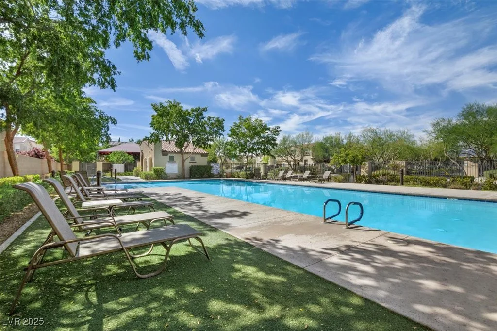 8353 Lower Trailhead, Las Vegas, NV 89113