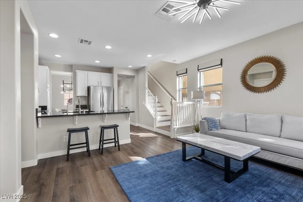 8353 Lower Trailhead, Las Vegas, NV 89113