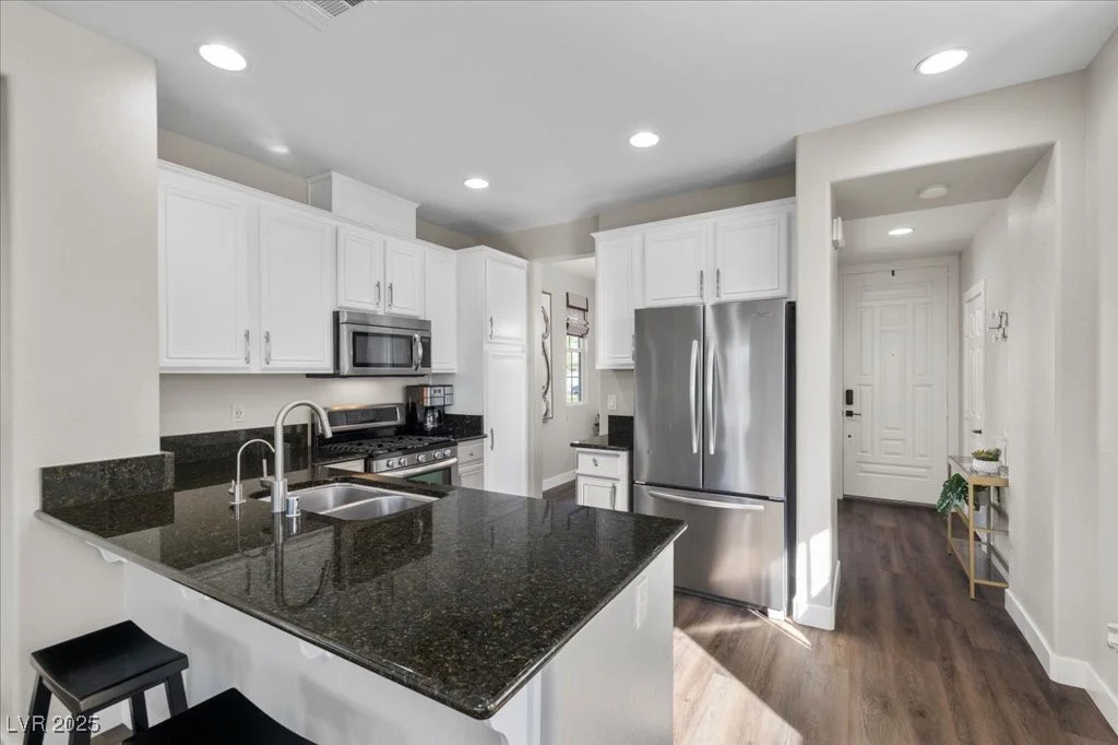 8353 Lower Trailhead, Las Vegas, NV 89113