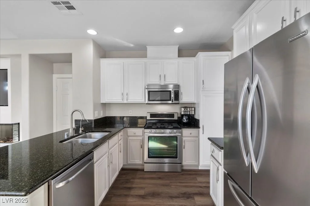 8353 Lower Trailhead, Las Vegas, NV 89113