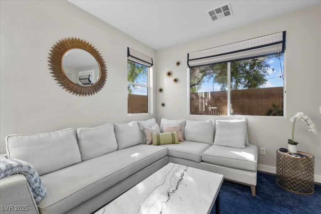 8353 Lower Trailhead, Las Vegas, NV 89113
