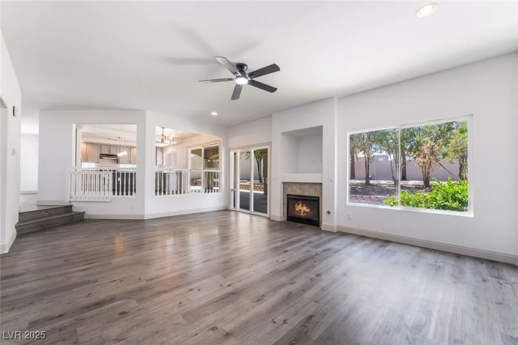 1403 Graystone Canyon, Las Vegas, NV 89183
