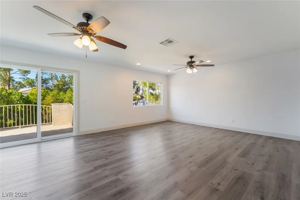 1403 Graystone Canyon, Las Vegas, NV 89183