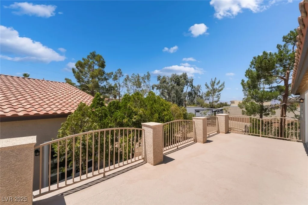 1403 Graystone Canyon, Las Vegas, NV 89183