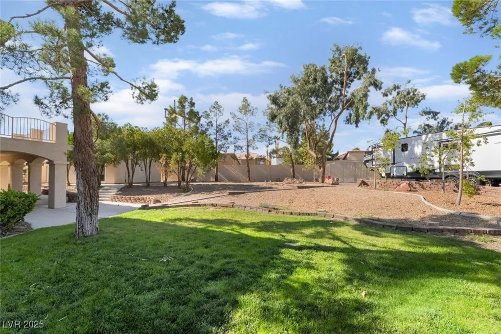1403 Graystone Canyon, Las Vegas, NV 89183