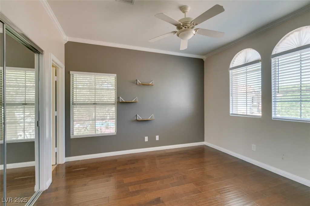 1813 Francisco Peak, Las Vegas, NV 89128