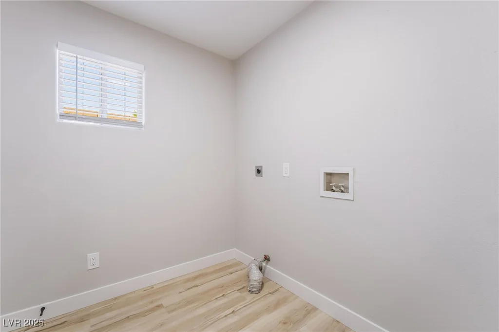 5417 Bible, North Las Vegas, NV 89031