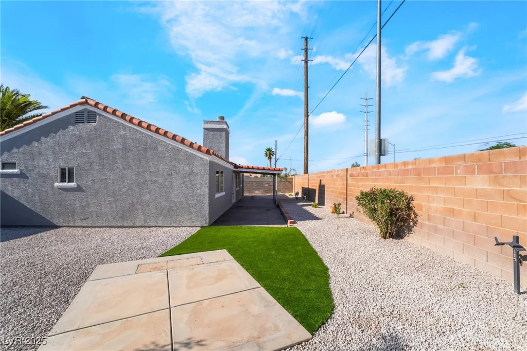 5417 Bible, North Las Vegas, NV 89031
