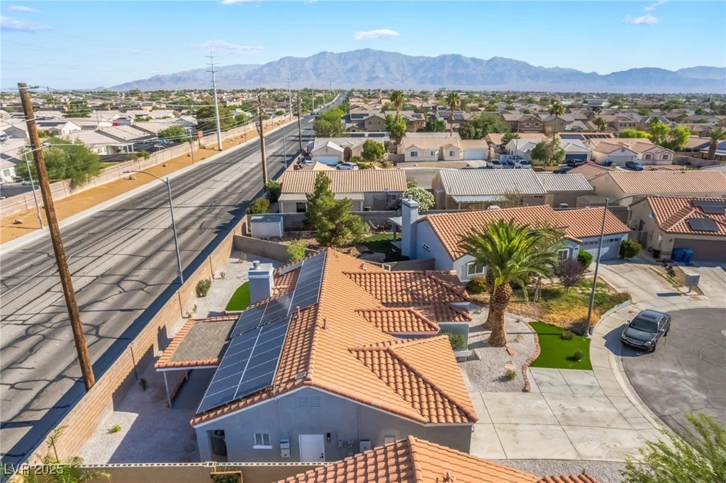 5417 Bible, North Las Vegas, NV 89031