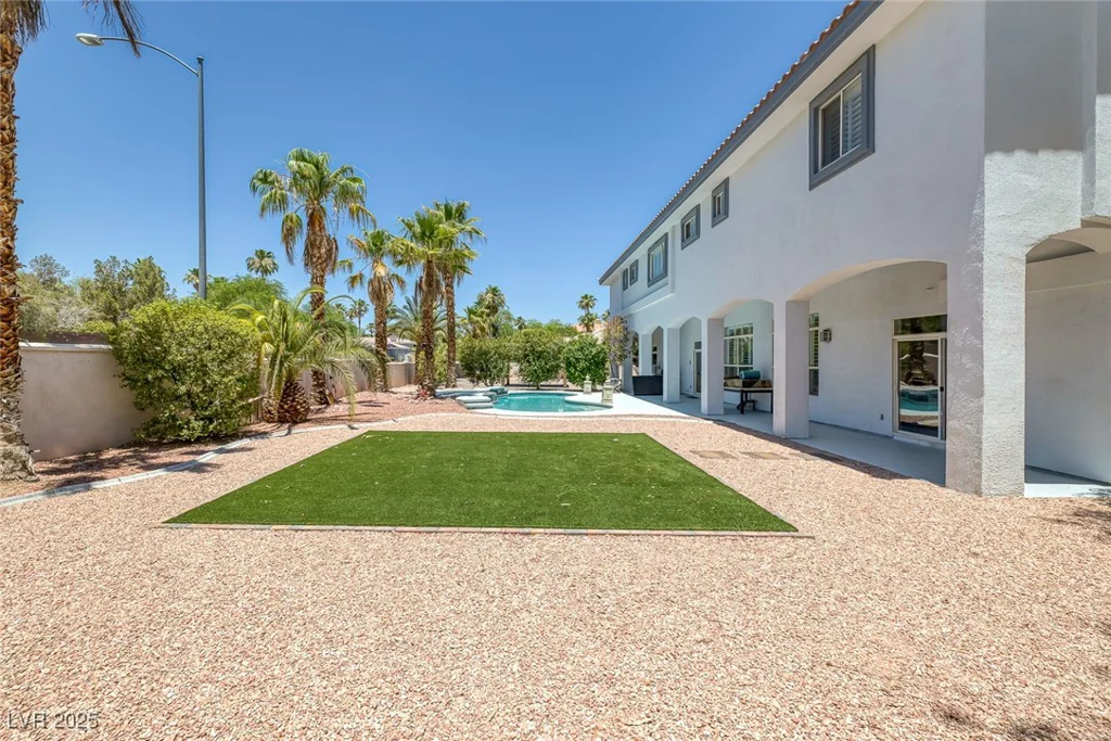 2209 Purple Majesty, Las Vegas, NV 89117