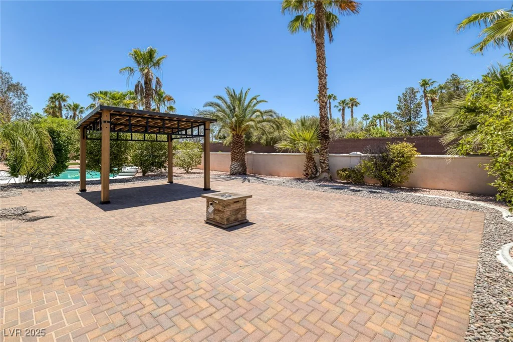 2209 Purple Majesty, Las Vegas, NV 89117