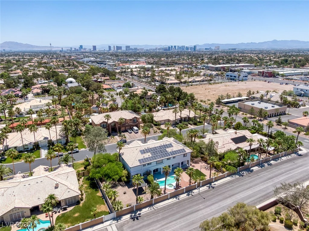 2209 Purple Majesty, Las Vegas, NV 89117