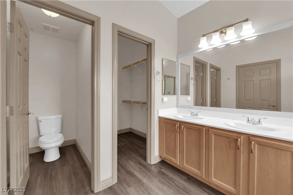 5001 Morning Falls, Las Vegas, NV 89131