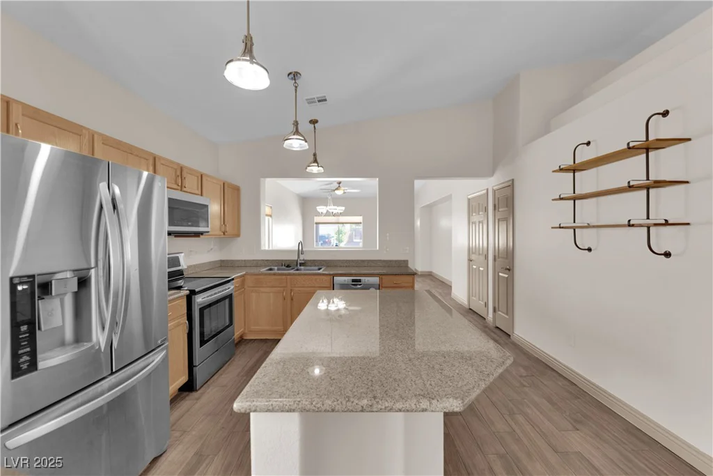 5001 Morning Falls, Las Vegas, NV 89131