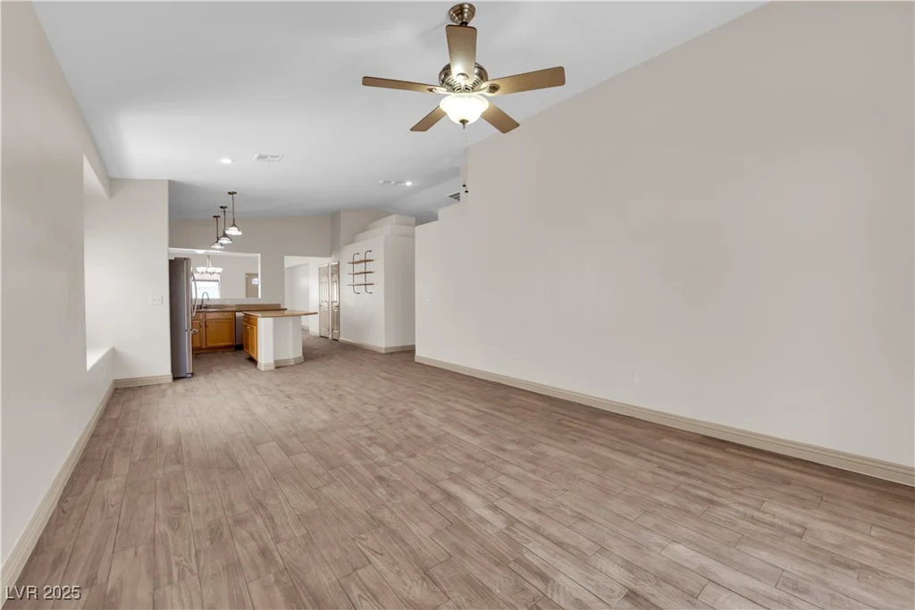 5001 Morning Falls, Las Vegas, NV 89131