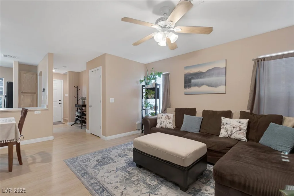 6217 Lapilli, Las Vegas, NV 89139