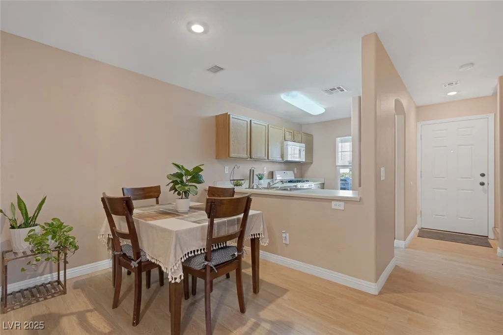 6217 Lapilli, Las Vegas, NV 89139