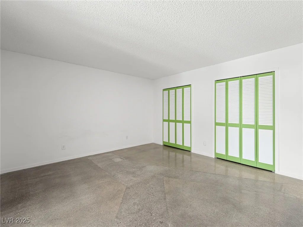 2245 Sombrero, Las Vegas, NV 89169