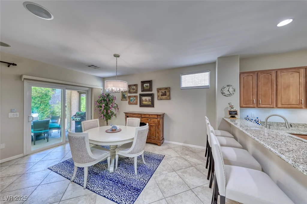 2205 Sandstone Cliffs, Henderson, NV 89044