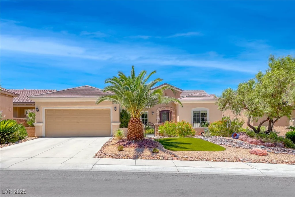 2205 Sandstone Cliffs, Henderson, NV 89044