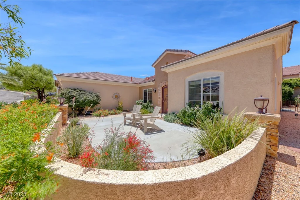 2205 Sandstone Cliffs, Henderson, NV 89044