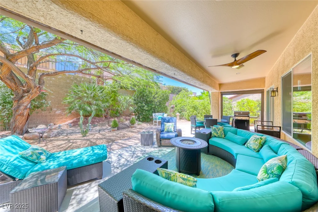 2205 Sandstone Cliffs, Henderson, NV 89044