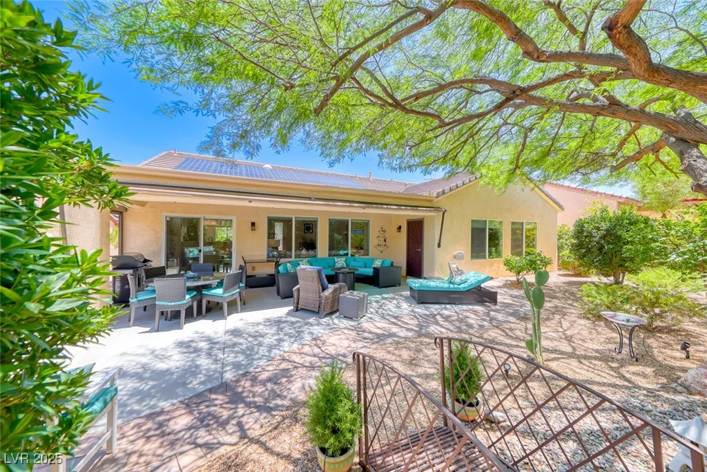 2205 Sandstone Cliffs, Henderson, NV 89044