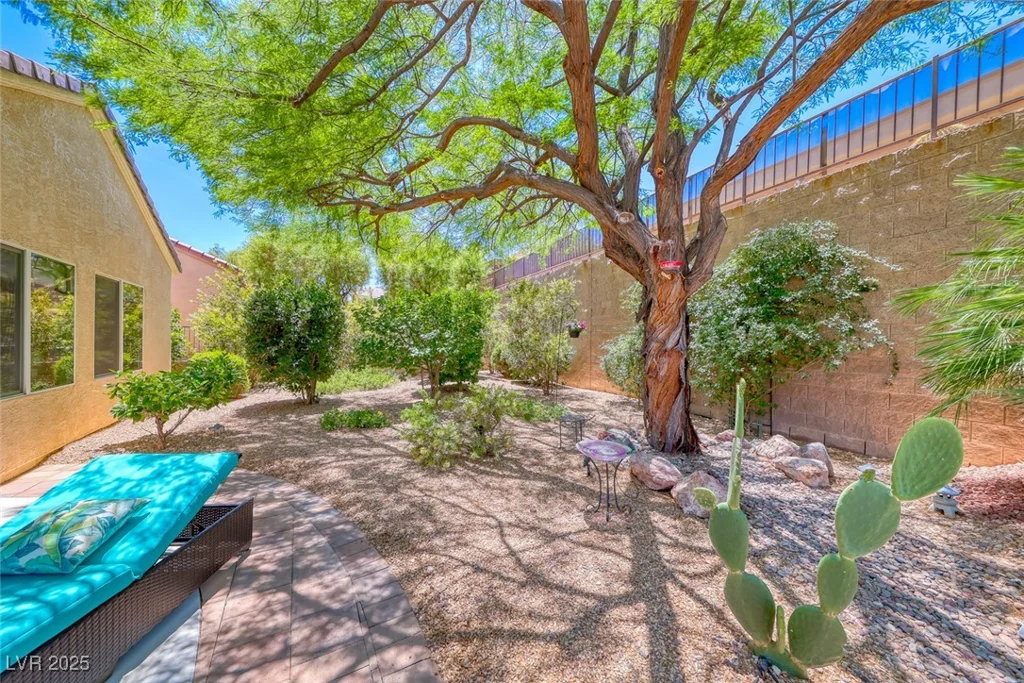 2205 Sandstone Cliffs, Henderson, NV 89044