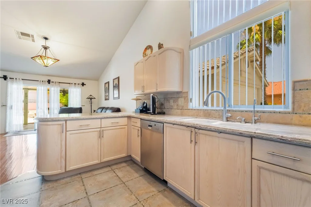 105 Crossfoot Terrace, Henderson, NV 89002