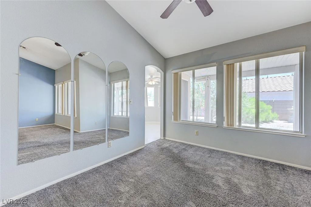 4724 Victoria Beach, Las Vegas, NV 89130
