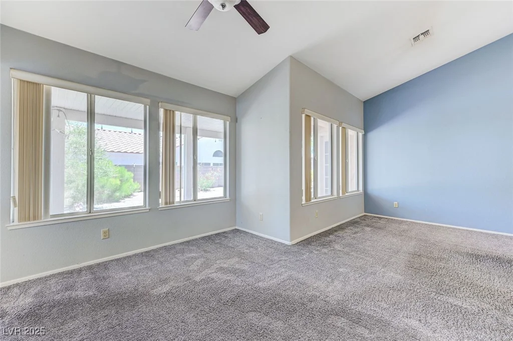 4724 Victoria Beach, Las Vegas, NV 89130