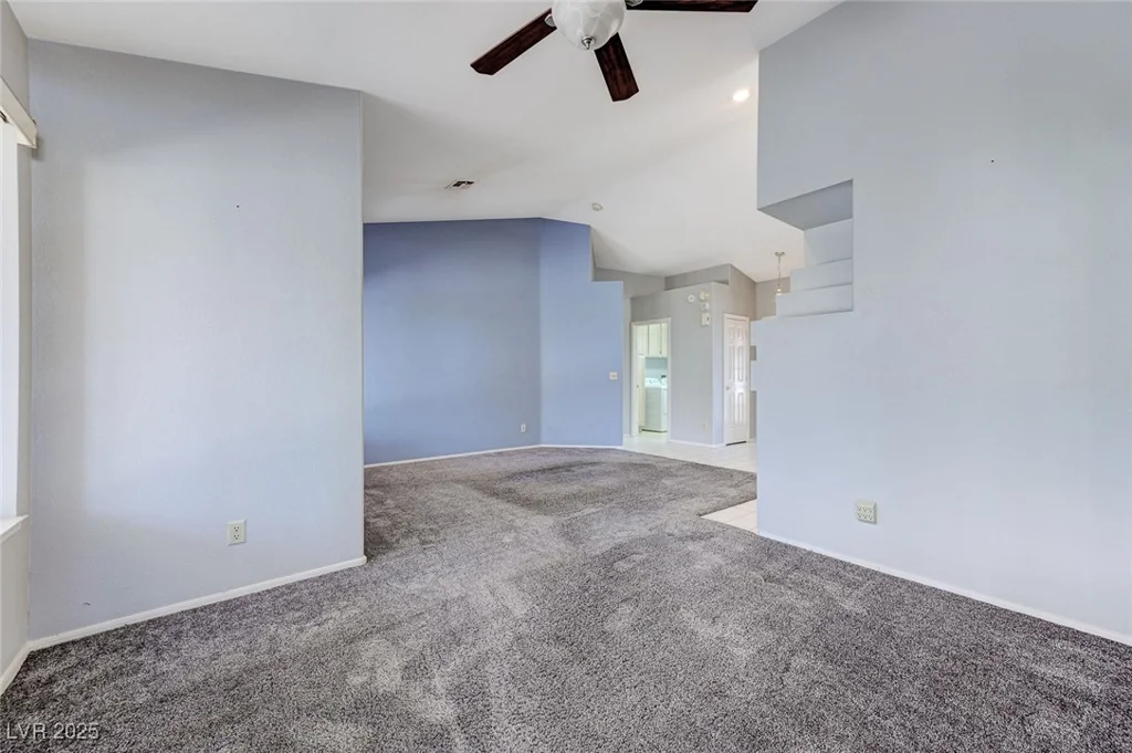 4724 Victoria Beach, Las Vegas, NV 89130