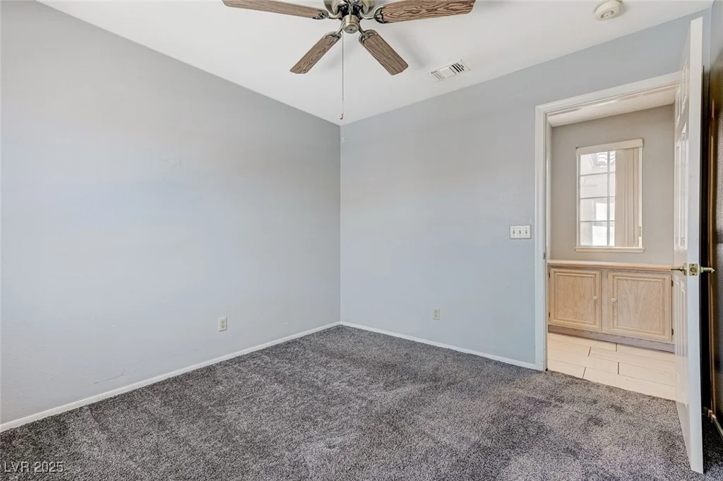 4724 Victoria Beach, Las Vegas, NV 89130