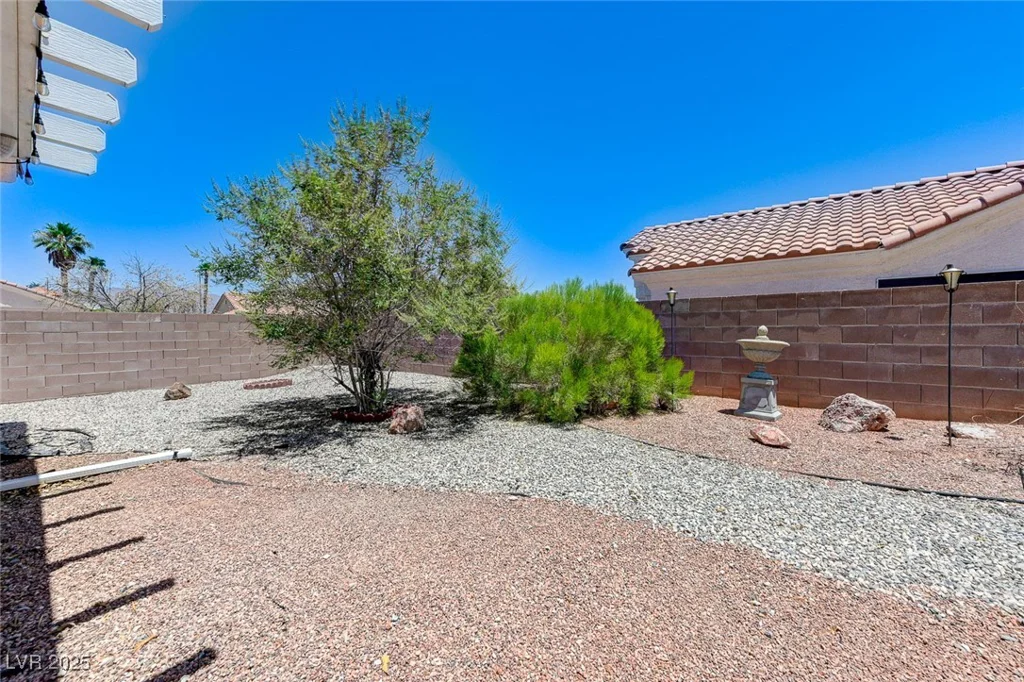 4724 Victoria Beach, Las Vegas, NV 89130