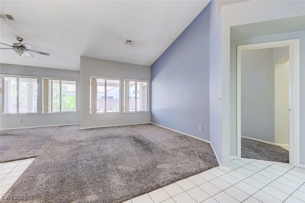 4724 Victoria Beach, Las Vegas, NV 89130