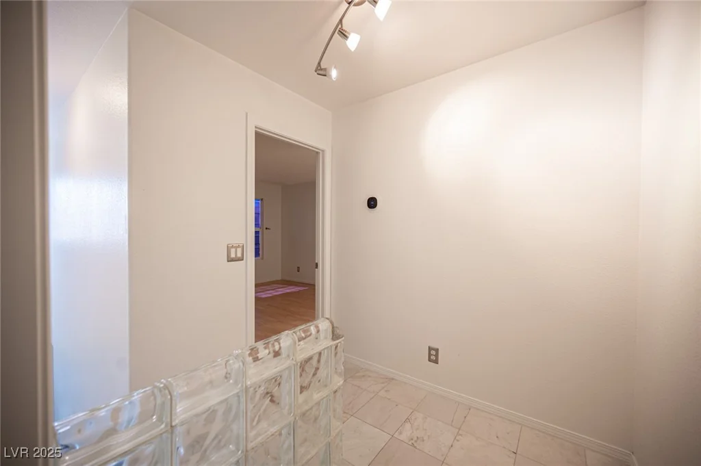10414 Midseason Mist, Las Vegas, NV 89183