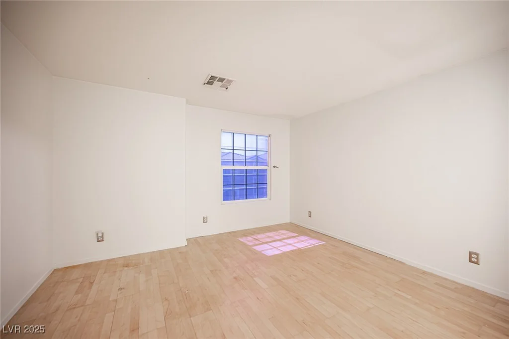 10414 Midseason Mist, Las Vegas, NV 89183