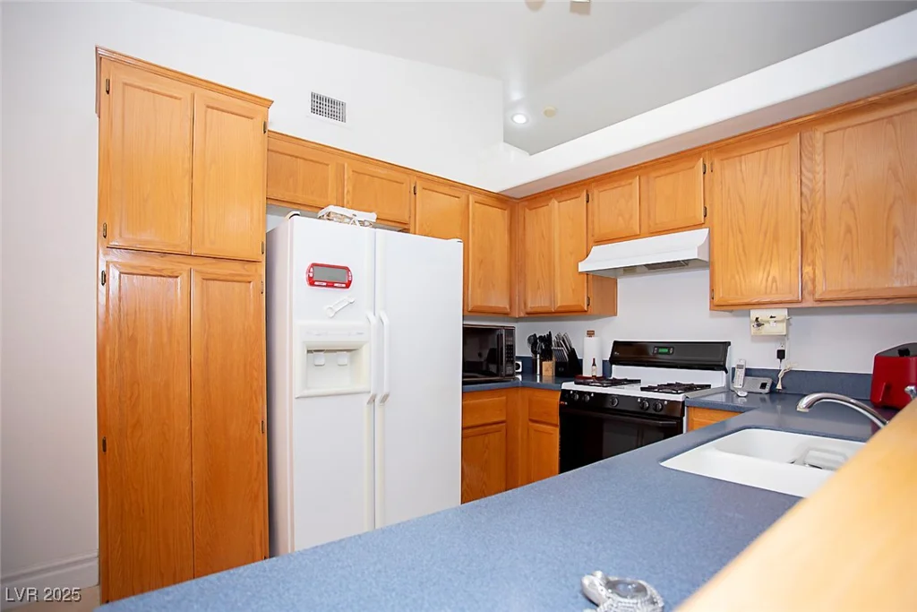 6249 Halehaven, Las Vegas, NV 89110