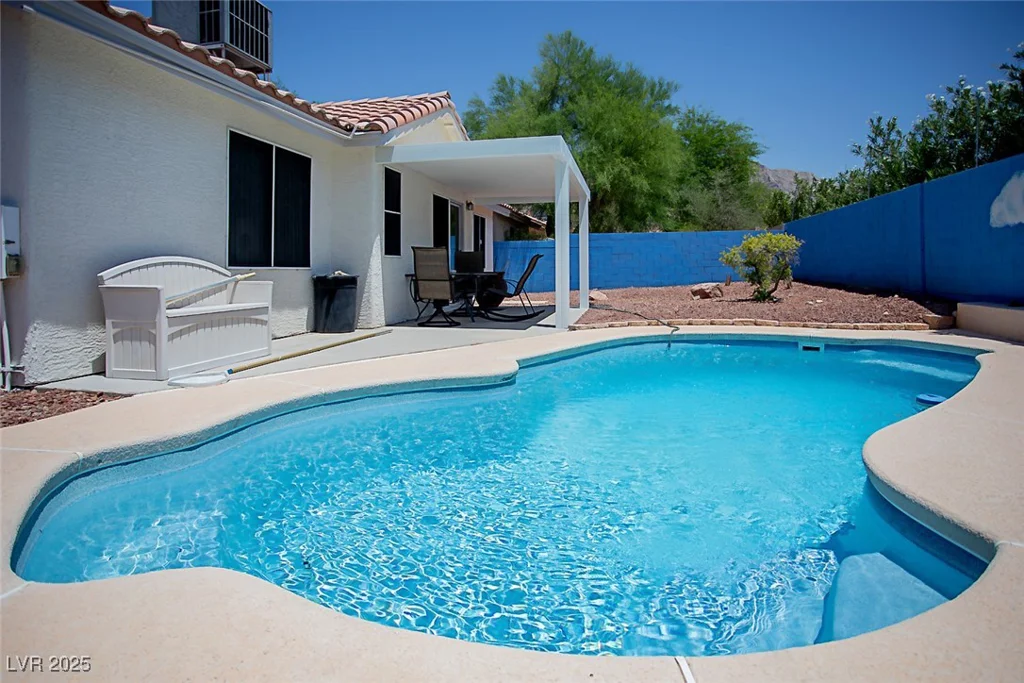 6249 Halehaven, Las Vegas, NV 89110