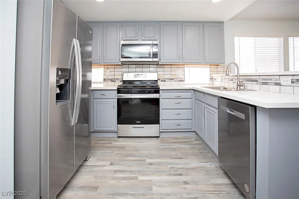 5233 Camino Del Rancho, Las Vegas, NV 89130