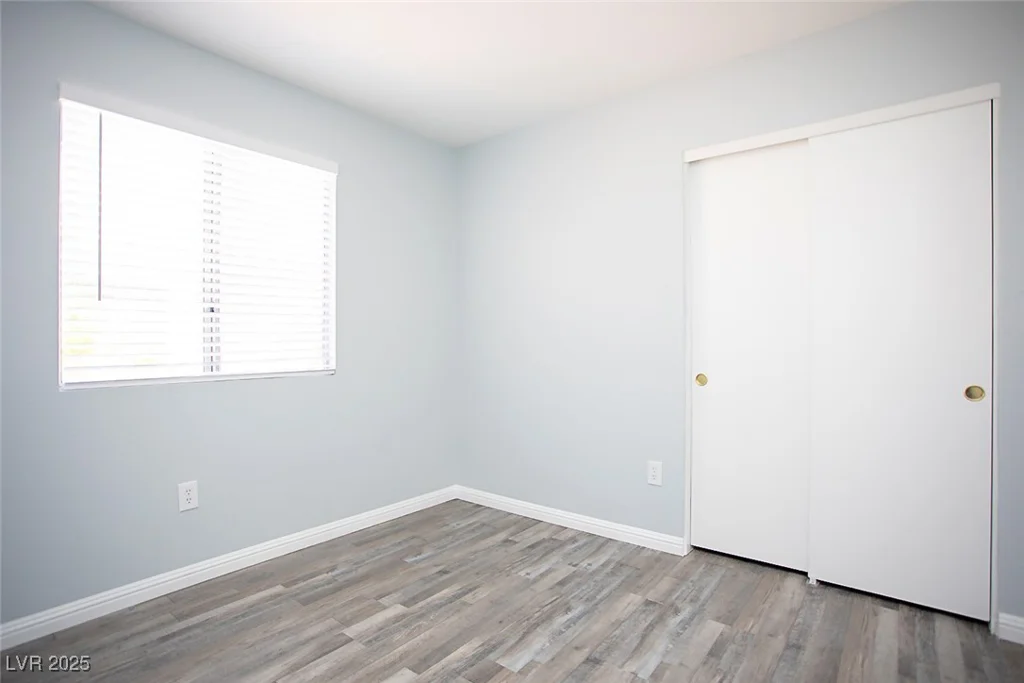 5233 Camino Del Rancho, Las Vegas, NV 89130
