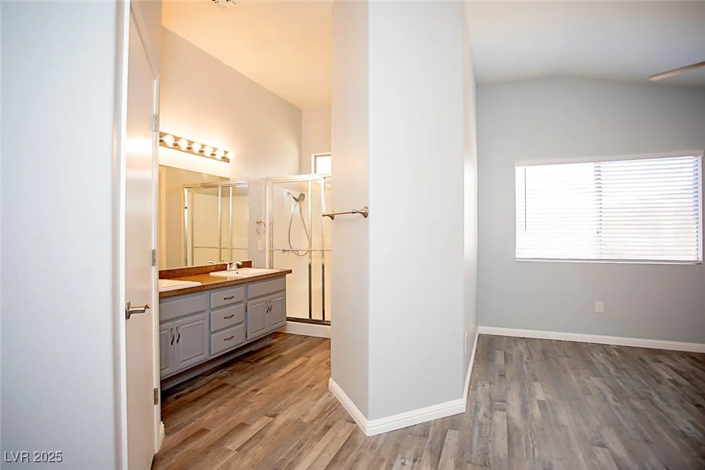 5233 Camino Del Rancho, Las Vegas, NV 89130
