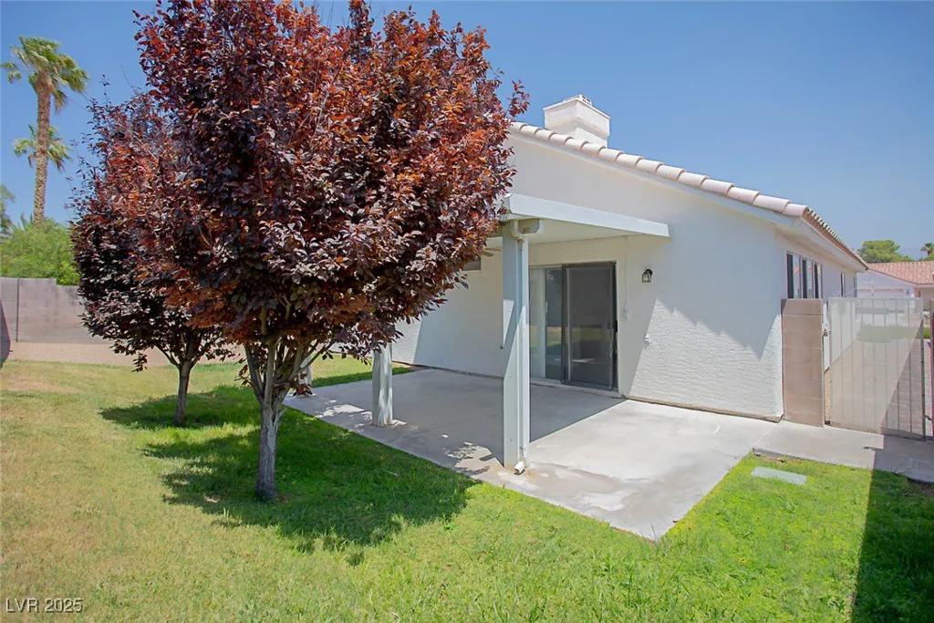 5233 Camino Del Rancho, Las Vegas, NV 89130
