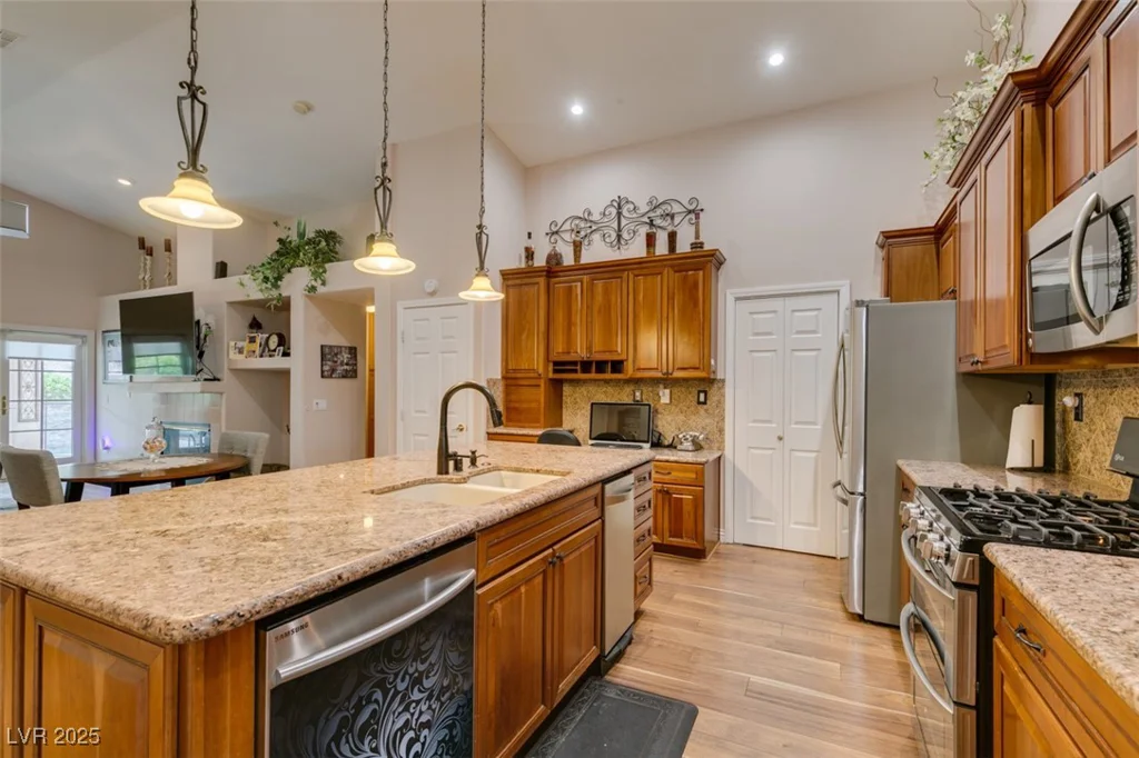 1779 Antelope Valley, Henderson, NV 89012