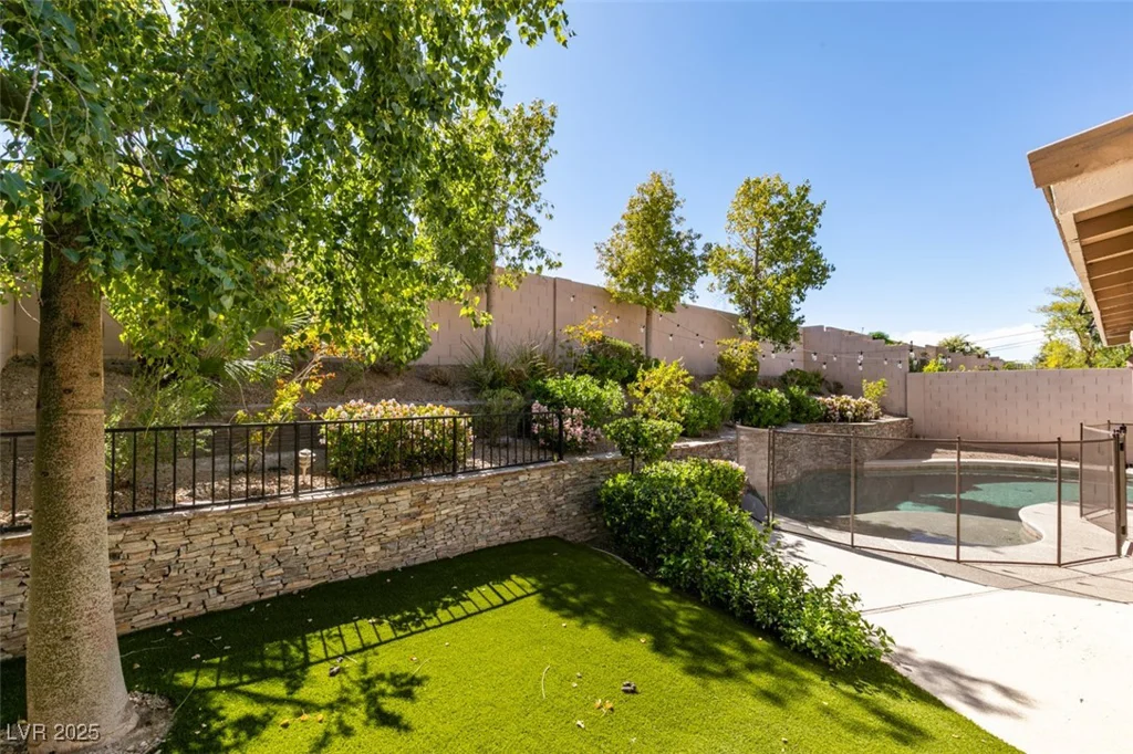 1779 Antelope Valley, Henderson, NV 89012