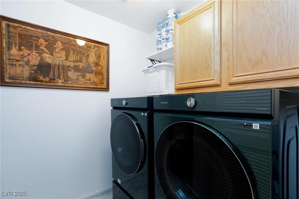 3380 Kensbrook, Las Vegas, NV 89121
