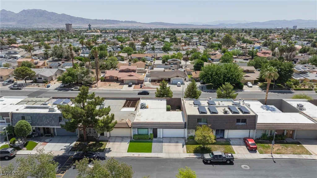3380 Kensbrook, Las Vegas, NV 89121