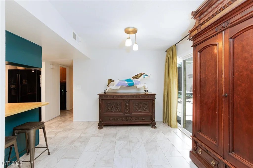 3380 Kensbrook, Las Vegas, NV 89121