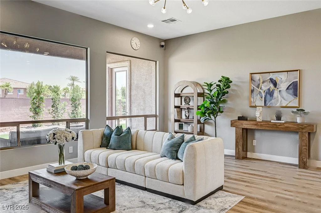 3218 Squire, Las Vegas, NV 89135